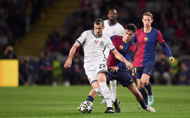 希勒称萨拉赫公开炮轰俱乐部错误，无人能大过球队（希勒：萨拉赫公开指责俱乐部不妥，球队利益高于个人）