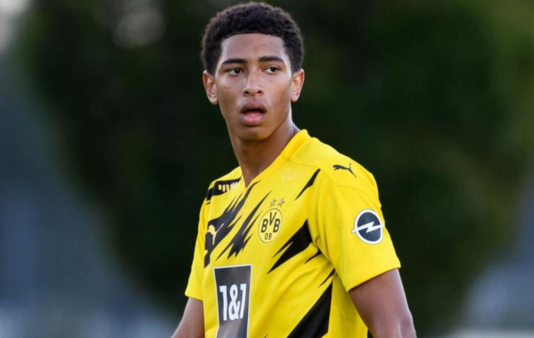 荷甲前三名丢球已创历史纪录，名宿：本赛季联赛风格更加开放（荷甲前三失球数破纪录，名宿称本季踢法更开放）