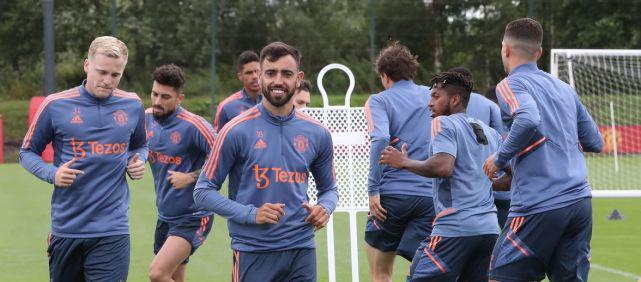 篮球勇士旧将发声力挺前队友（前勇士球员发声力挺老队友）