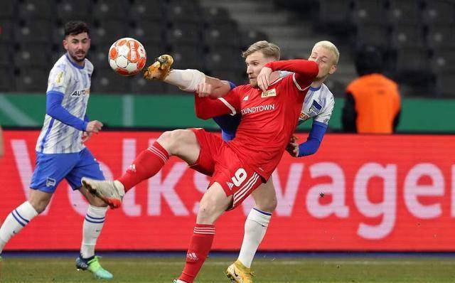 开季10轮不胜，斯基拉：佛罗伦萨正与皮奥利谈支付遣散费解约（斯基拉：开季10轮不胜，佛罗伦萨正与皮奥利洽谈遣散费解约）