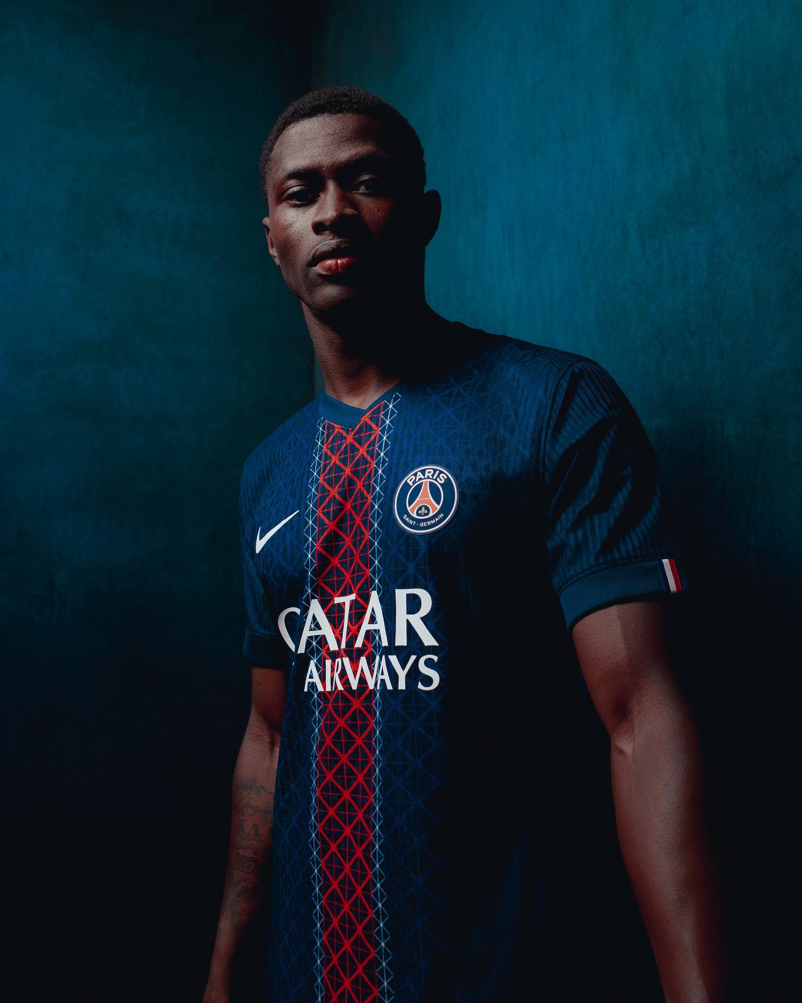 16队参与的乌兹别克斯坦超：中亚规模最大的顶级足球联赛（乌兹别克斯坦超级联赛：16支球队角逐，中亚最大的顶级足球赛事）