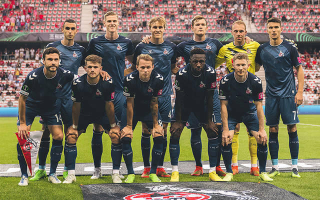 射击世界杯总决赛：江伊婷满中夺冠 中国队四金收官（射击世界杯总决赛：江伊婷满环夺魁，中国队四金圆满收官）