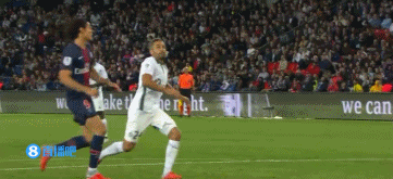 拉卡泽特：本泽马上赛季率队夺冠，他比C罗更强；梅西是GOAT（拉卡泽特：本泽马上季领军夺冠，实力在C罗之上；梅西是史上最佳）